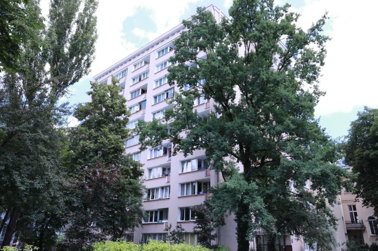 Chill & Explore By Cooee Apartments Warsaw Luaran gambar