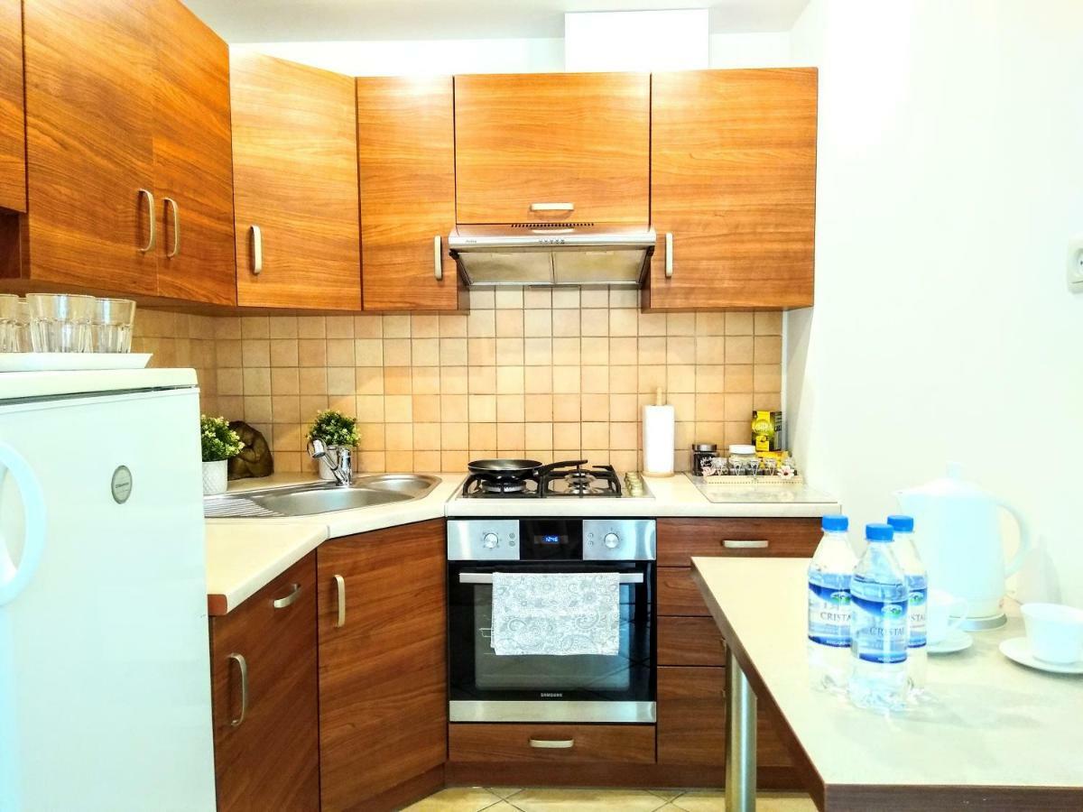 Chill & Explore By Cooee Apartments Warsaw Luaran gambar
