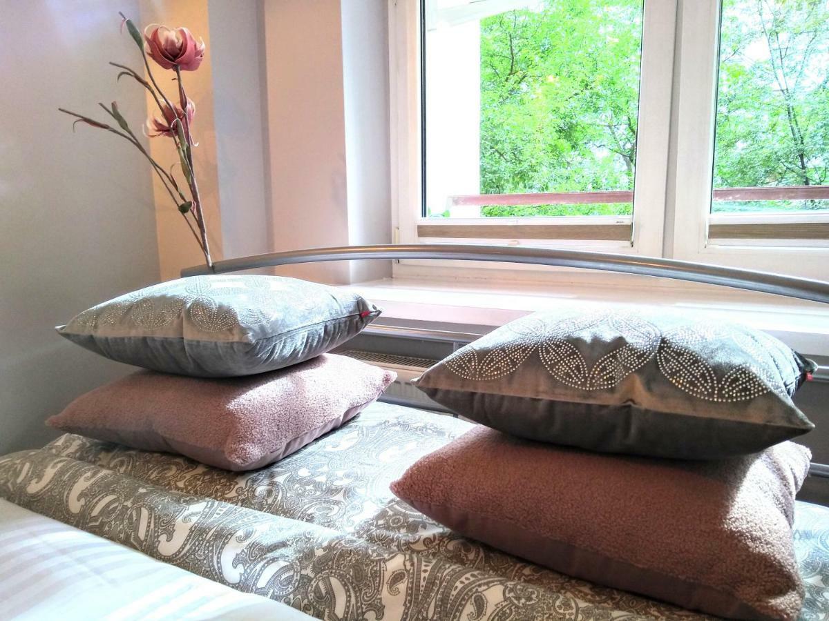 Chill & Explore By Cooee Apartments Warsaw Luaran gambar