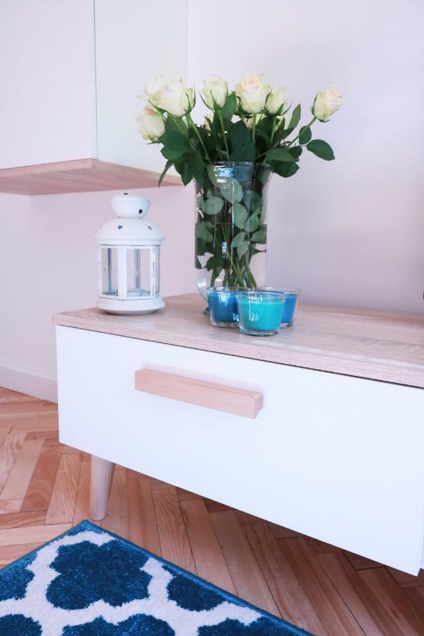 Chill & Explore By Cooee Apartments Warsaw Luaran gambar