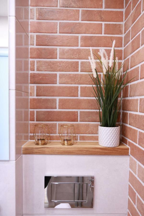 Chill & Explore By Cooee Apartments Warsaw Luaran gambar