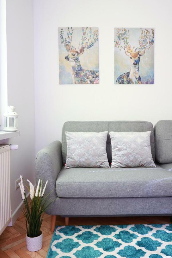 Chill & Explore By Cooee Apartments Warsaw Luaran gambar